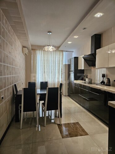 4-комн. новостройка - м. 28 мая - 186 м² (23)