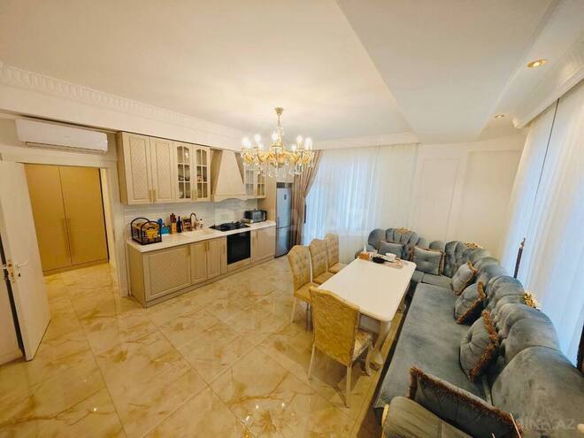 3-комн. новостройка - м. 28 мая - 120 м² (20)