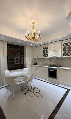 8 otaqlı yeni tikili - Bayıl q. - 260 m² (6)