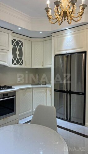 8 otaqlı yeni tikili - Bayıl q. - 260 m² (7)