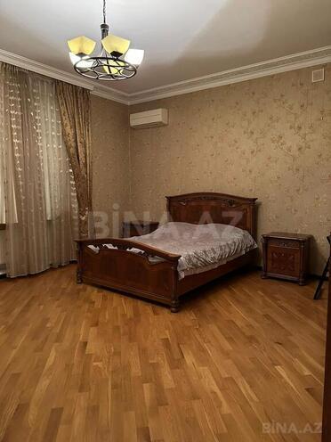 9 otaqlı həyət evi/bağ evi - Bakıxanov q. - 500 m² (20)