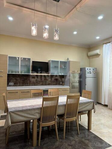 9 otaqlı həyət evi/bağ evi - Bakıxanov q. - 500 m² (8)