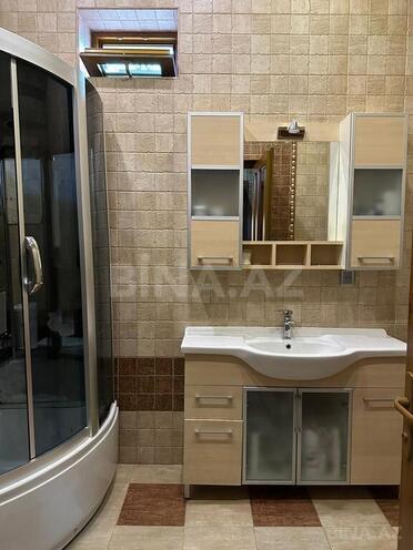 9 otaqlı həyət evi/bağ evi - Bakıxanov q. - 500 m² (14)
