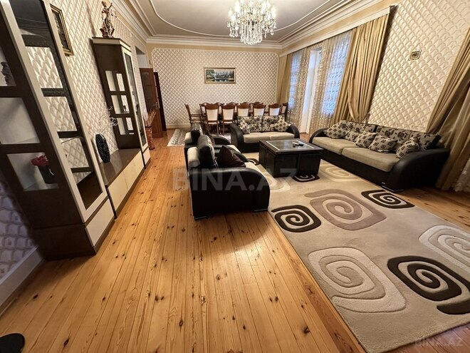 6-комн. дом/дача - пос. Бадамдар - 400 м² (12)