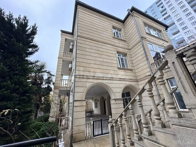 6-комн. дом/дача - пос. Бадамдар - 400 м² (5)