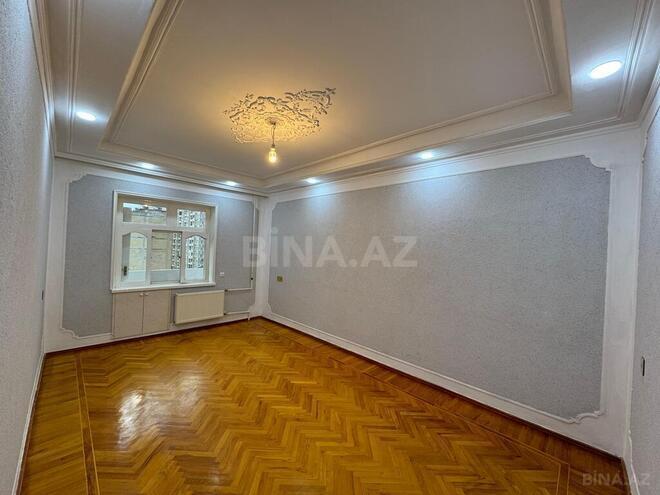 3 otaqlı köhnə tikili - Yeni Günəşli q. - 90 m² (1)