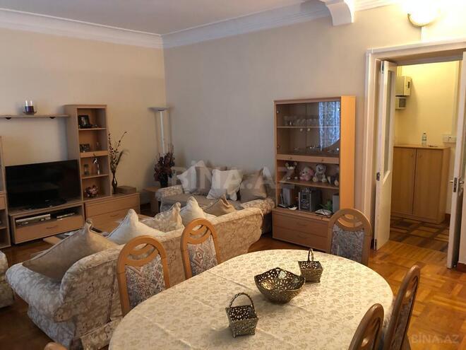 Satılır 3 otaqlı köhnə tikili 108 m², İçəri Şəhər m., photo 4 from 15