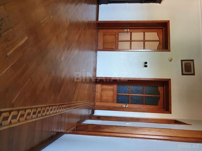 Продаётся 7-комн. вторичка 310 м², Сабаильский р., photo 18 from 24