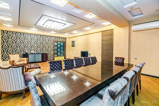 4-комн. новостройка - м. 28 мая - 210 м² (26)