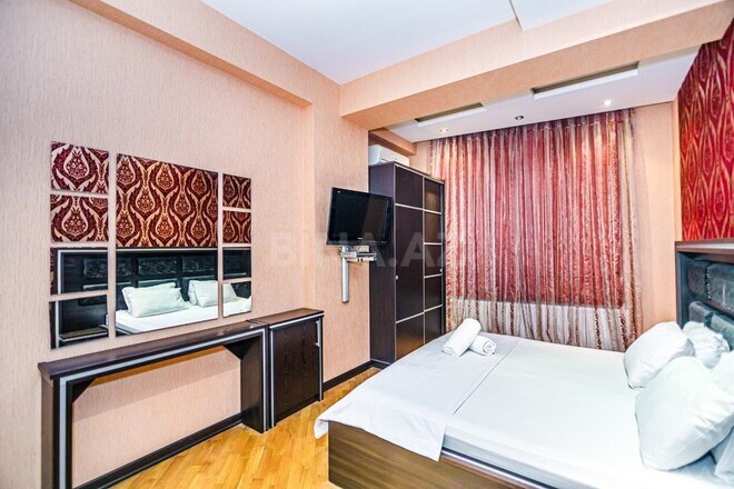4-комн. новостройка - м. 28 мая - 210 м² (23)