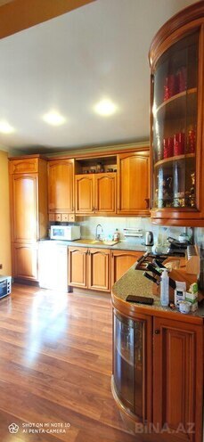 Продаётся 5-комн. вторичка 192 м², м. Низами, photo 19 from 32