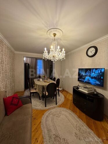 3-комн. вторичка - м. Низами - 70 м² (1)