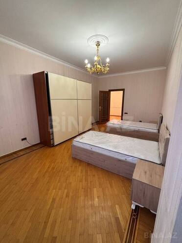 4-комн. новостройка - м. 28 мая - 180 м² (15)