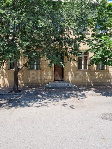 8-комн. дом/дача - Гянджа - 260 м² (1)