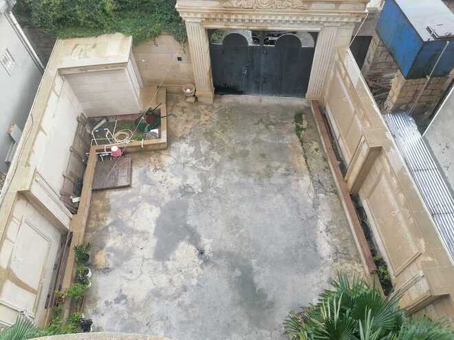 6 otaqlı həyət evi/bağ evi - Binəqədi r. - 300 m² (17)