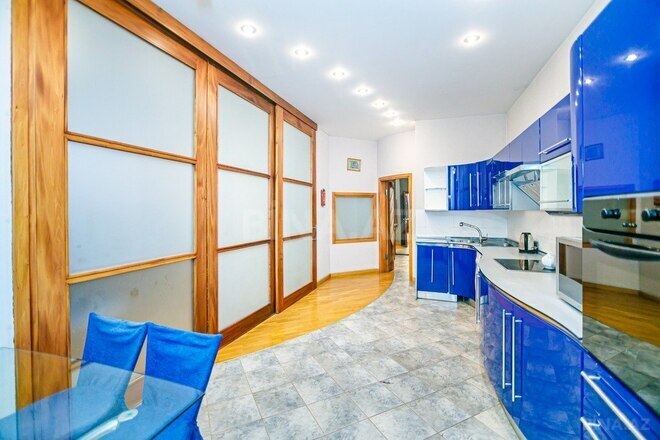 3-комн. новостройка - м. 28 мая - 235 м² (23)