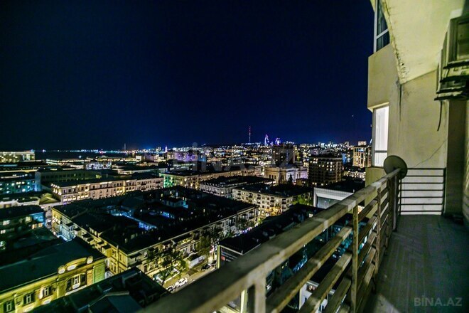3-комн. новостройка - м. 28 мая - 235 м² (30)