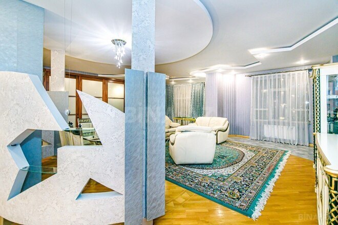 3-комн. новостройка - м. 28 мая - 235 м² (11)