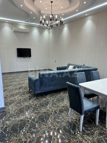 4 otaqlı həyət evi/bağ evi - Mərdəkan q. - 180 m² (15)