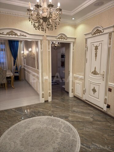3-комн. новостройка - м. 8 ноября - 148 м² (3)