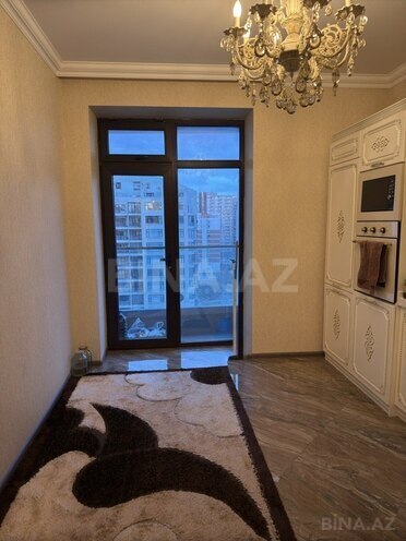 3-комн. новостройка - м. 8 ноября - 148 м² (11)