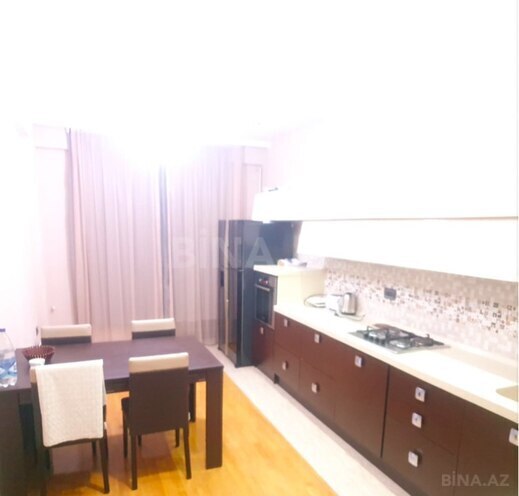 4 otaqlı yeni tikili - Nizami m. - 165 m² (14)