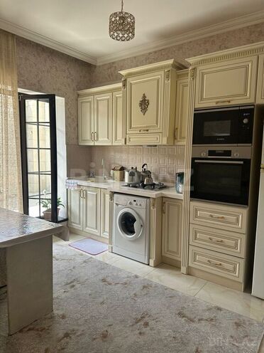 5 otaqlı həyət evi/bağ evi - Bakıxanov q. - 200 m² (8)
