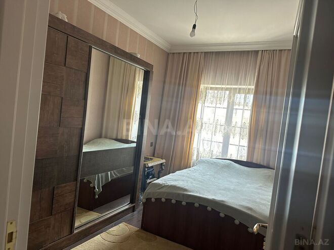 5 otaqlı həyət evi/bağ evi - Bakıxanov q. - 200 m² (18)