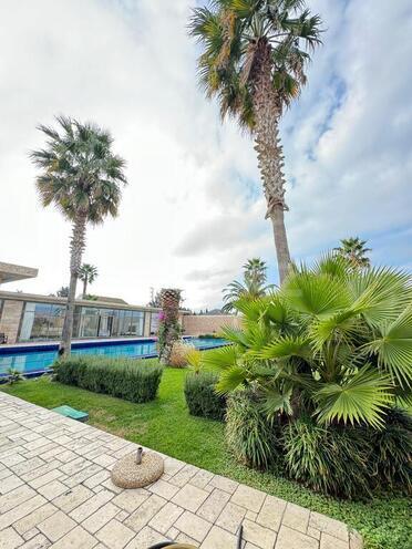 6 otaqlı həyət evi/bağ evi - Şüvəlan q. - 500 m² (8)