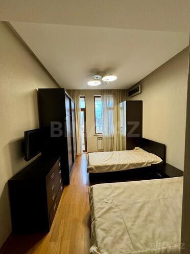 Satılır 3 otaqlı yeni tikili 165 m², 28 May m., photo 12 from 26