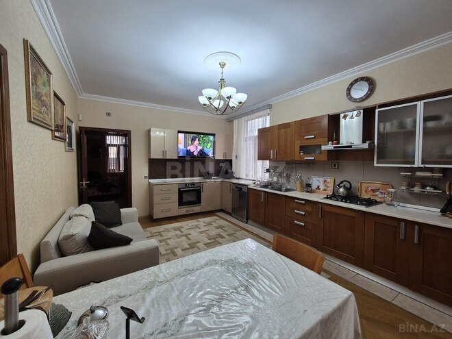 7 otaqlı həyət evi/bağ evi - Neftçilər m. - 300 m² (13)