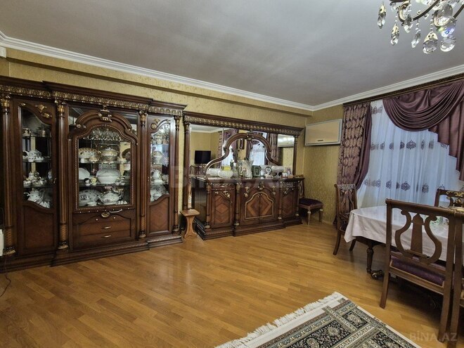 7 otaqlı həyət evi/bağ evi - Neftçilər m. - 300 m² (15)