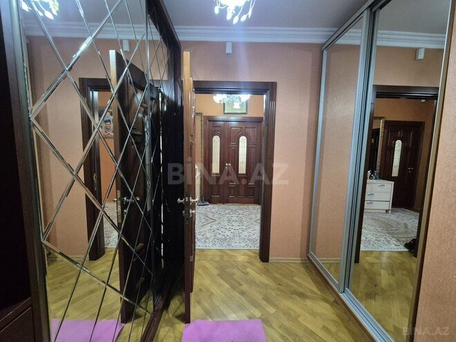 7 otaqlı həyət evi/bağ evi - Neftçilər m. - 300 m² (17)