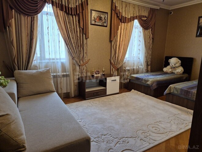 7 otaqlı həyət evi/bağ evi - Neftçilər m. - 300 m² (22)