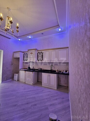 5 otaqlı həyət evi/bağ evi - Şüvəlan q. - 200 m² (16)