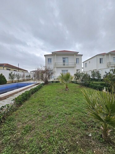 5 otaqlı həyət evi/bağ evi - Şüvəlan q. - 200 m² (1)
