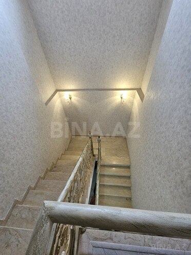 5 otaqlı həyət evi/bağ evi - Şüvəlan q. - 200 m² (21)