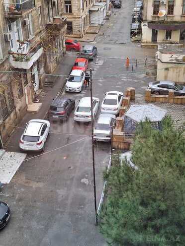 3 otaqlı köhnə tikili - Nizami m. - 120 m² (30)