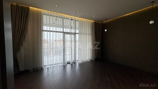 6-комн. дом/дача - пос. Шувеляны - 580 м² (21)