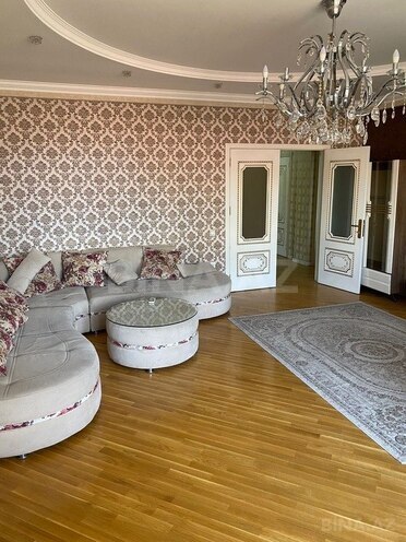 3-комн. новостройка - м. Шах Исмаил Хатаи - 145 м² (1)