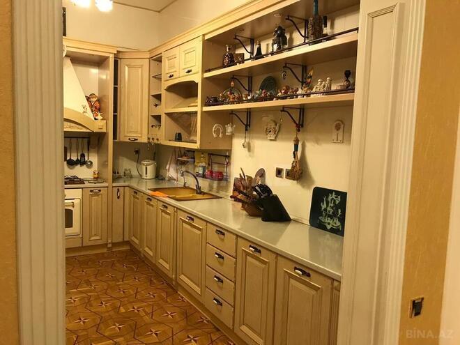 6 otaqlı köhnə tikili - Sahil m. - 290 m² (24)