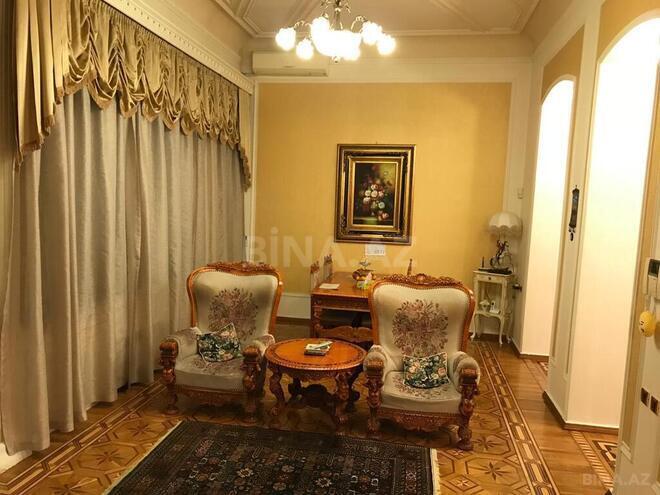 6 otaqlı köhnə tikili - Sahil m. - 290 m² (20)