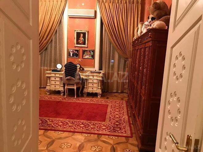 6 otaqlı köhnə tikili - Sahil m. - 290 m² (6)