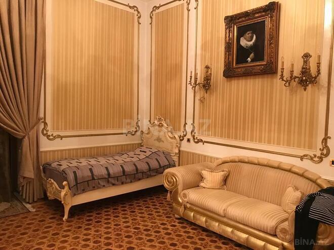 6 otaqlı köhnə tikili - Sahil m. - 290 m² (18)