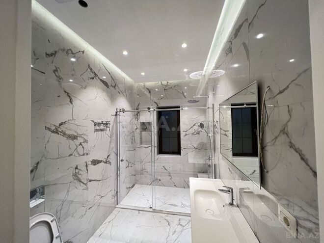 6 otaqlı həyət evi/bağ evi - Şüvəlan q. - 350 m² (23)