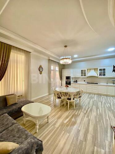 5 otaqlı həyət evi/bağ evi - Avtovağzal m. - 420 m² (11)