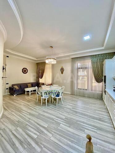 5 otaqlı həyət evi/bağ evi - Avtovağzal m. - 420 m² (12)