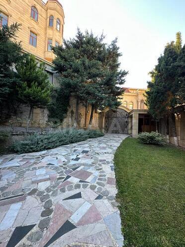 6 otaqlı həyət evi/bağ evi - Nəsimi r. - 840 m² (5)