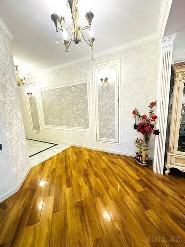 3-комн. новостройка - м. 28 мая - 100 м² (8)