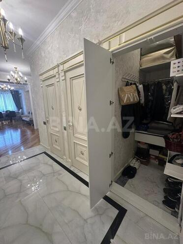 3-комн. новостройка - м. 28 мая - 100 м² (13)